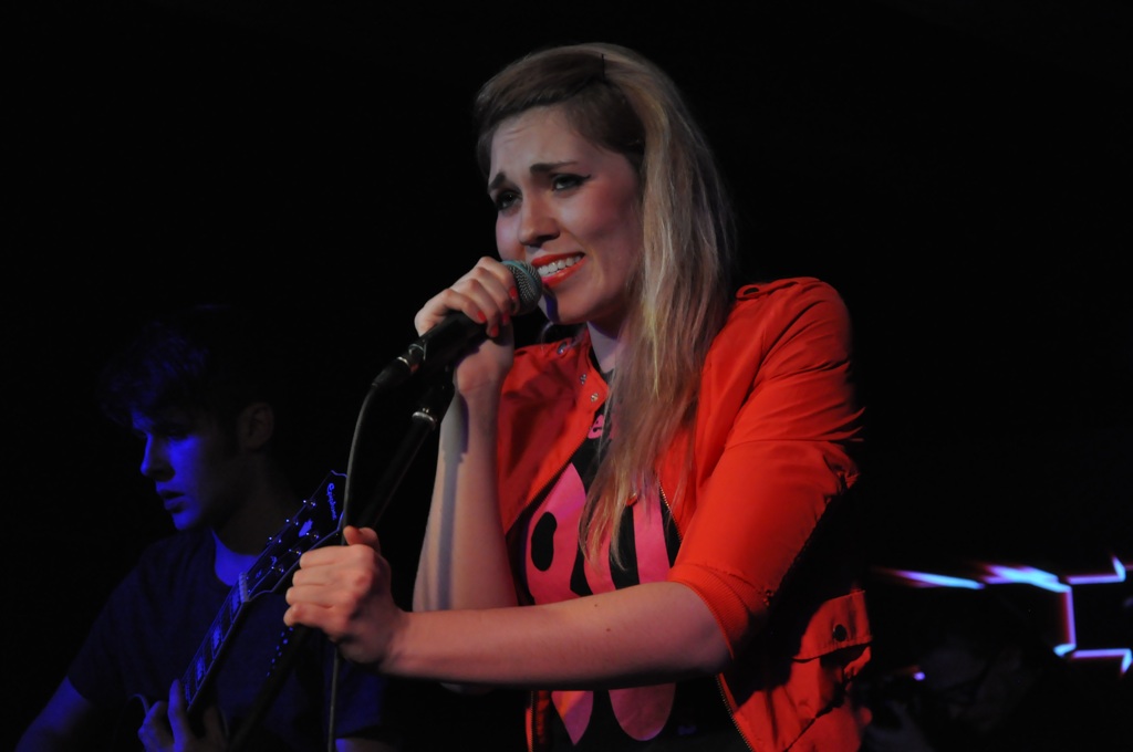 Hip - hopowy koncert charytatywny w Spiżarni cz.2