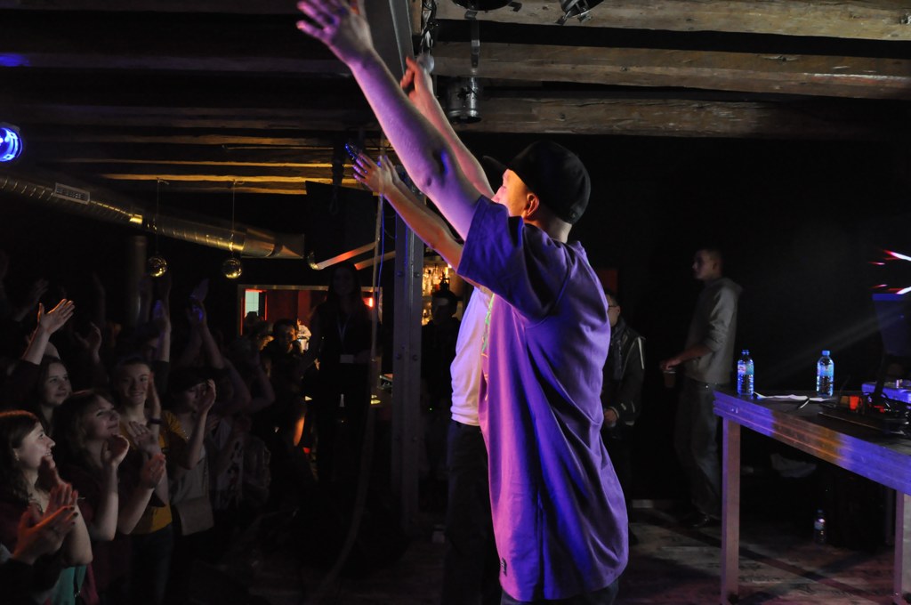 Hip - hopowy koncert charytatywny w Spiżarni cz.2