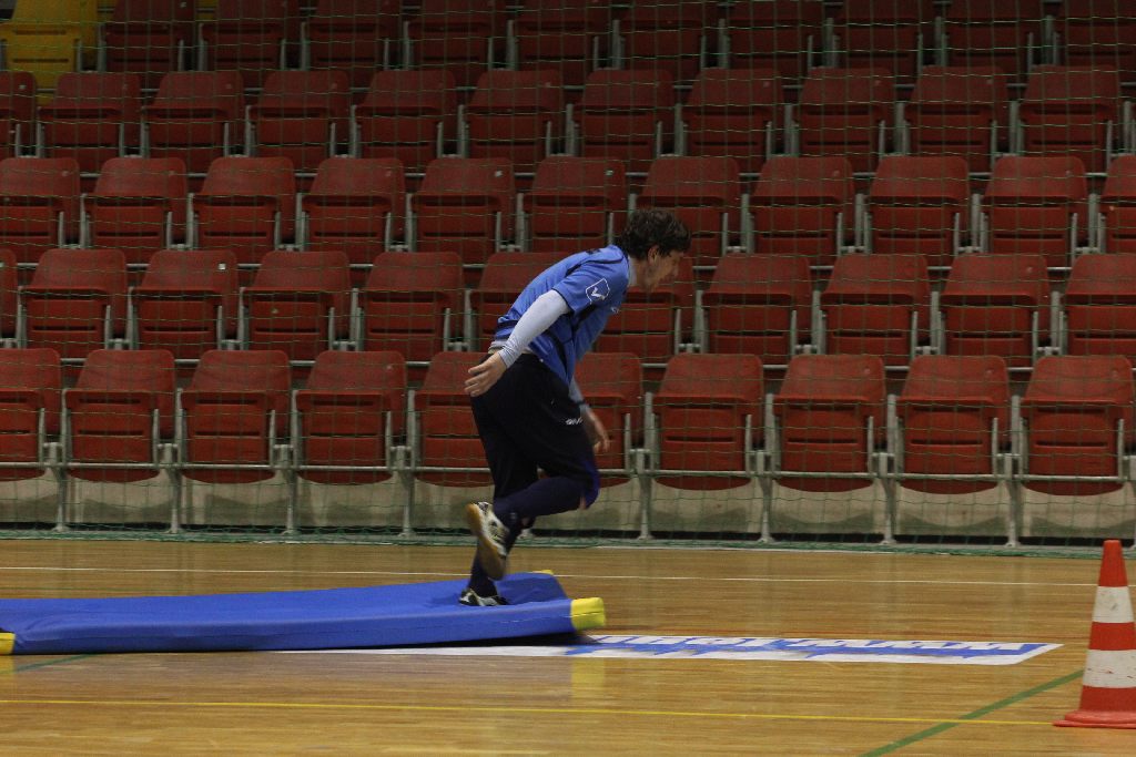 Piłkarze Miedzi Legnica trenują na Lotniczej