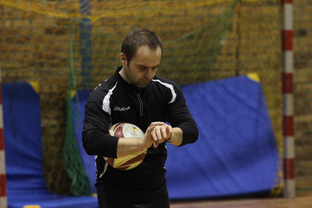 Piłkarze Miedzi Legnica trenują na Lotniczej