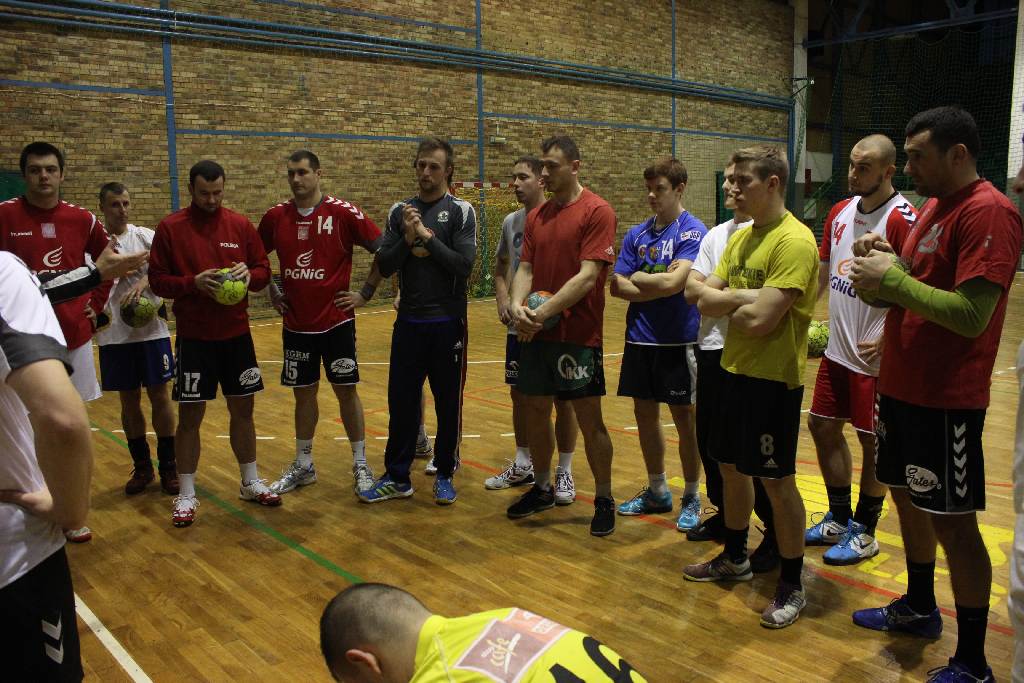 Szczypiorniści Siódemki Miedź przed derbami z Zagłębiem