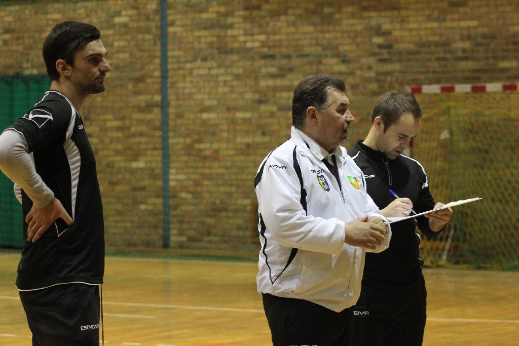 Piłkarze Miedzi Legnica trenują na Lotniczej