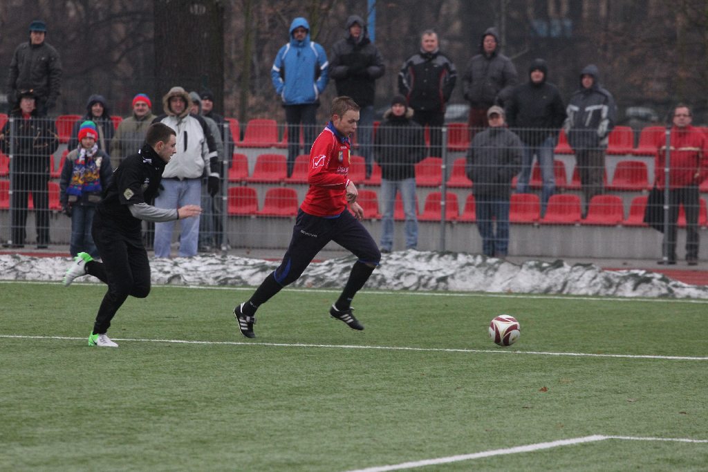 Miedź Legnica - MKS Oława 2:1