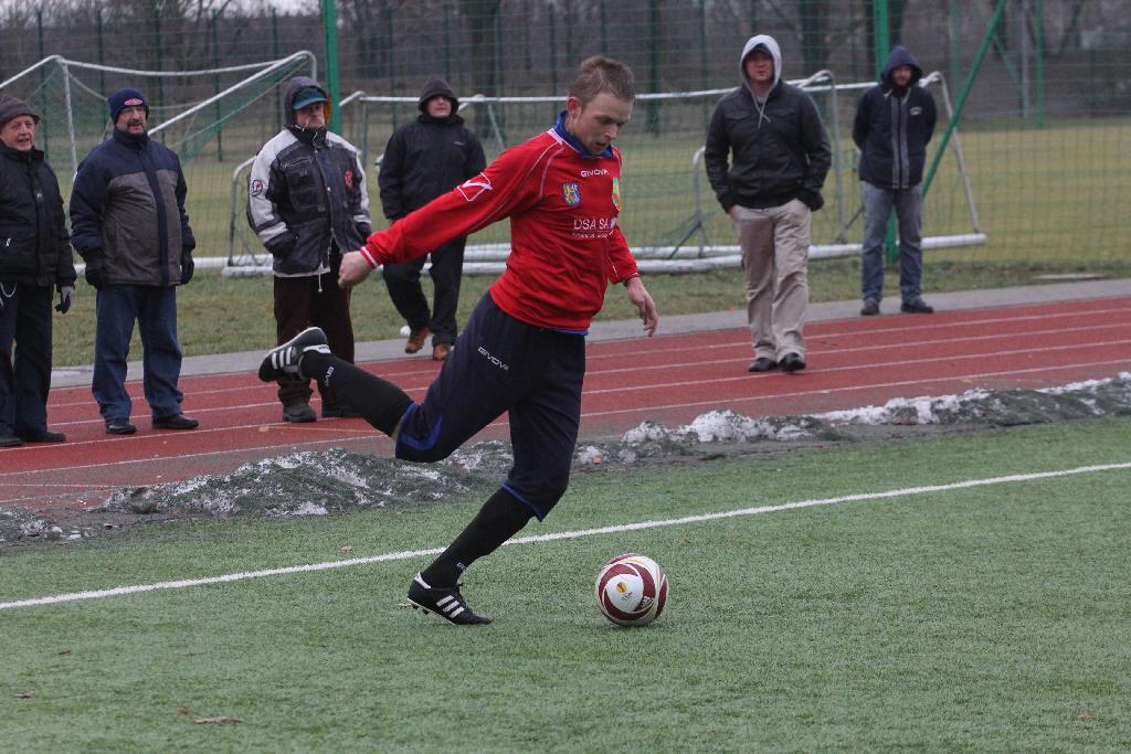 Miedź Legnica - MKS Oława 2:1