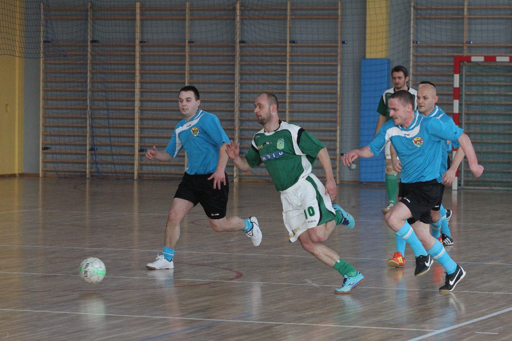 XV Turniej Piłki Halowej w Spalonej cz1