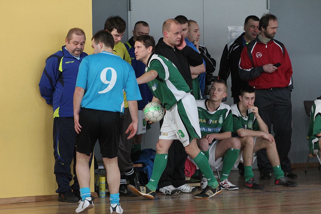 XV Turniej Piłki Halowej w Spalonej cz1