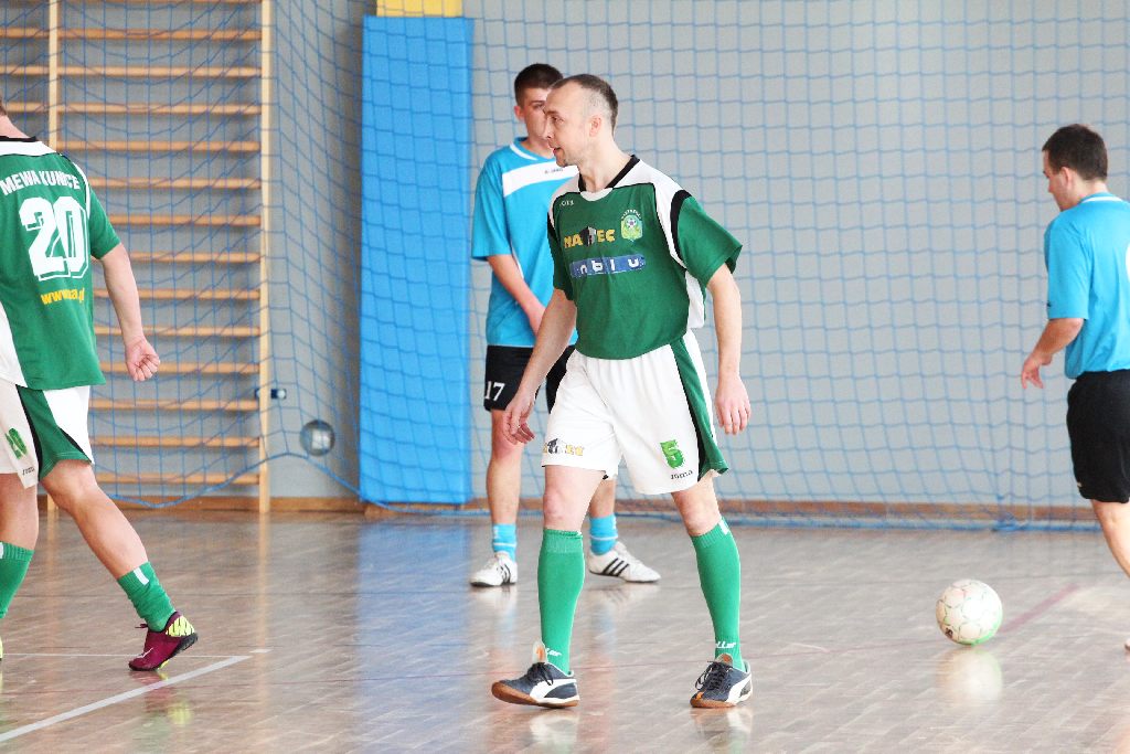 XV Turniej Piłki Halowej w Spalonej cz1