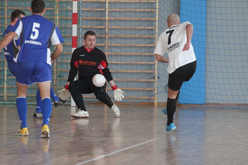 XV Turniej Piłki Halowej w Spalonej cz1