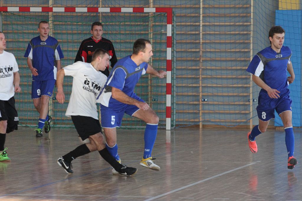 XV Turniej Piłki Halowej w Spalonej cz1