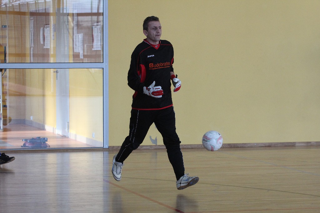 XV Turniej Piłki Halowej w Spalonej cz1