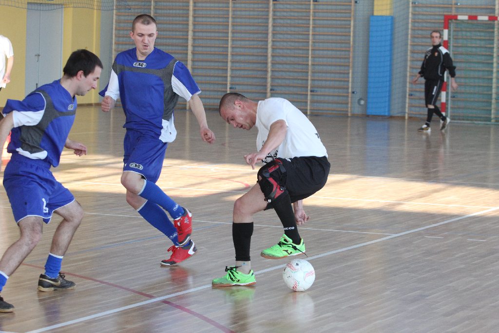 XV Turniej Piłki Halowej w Spalonej cz1