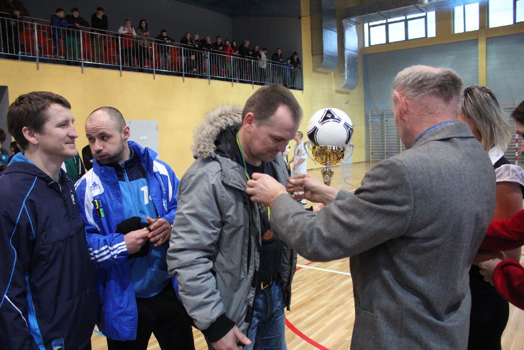 XV Turniej Piłki Halowej w Spalonej cz4