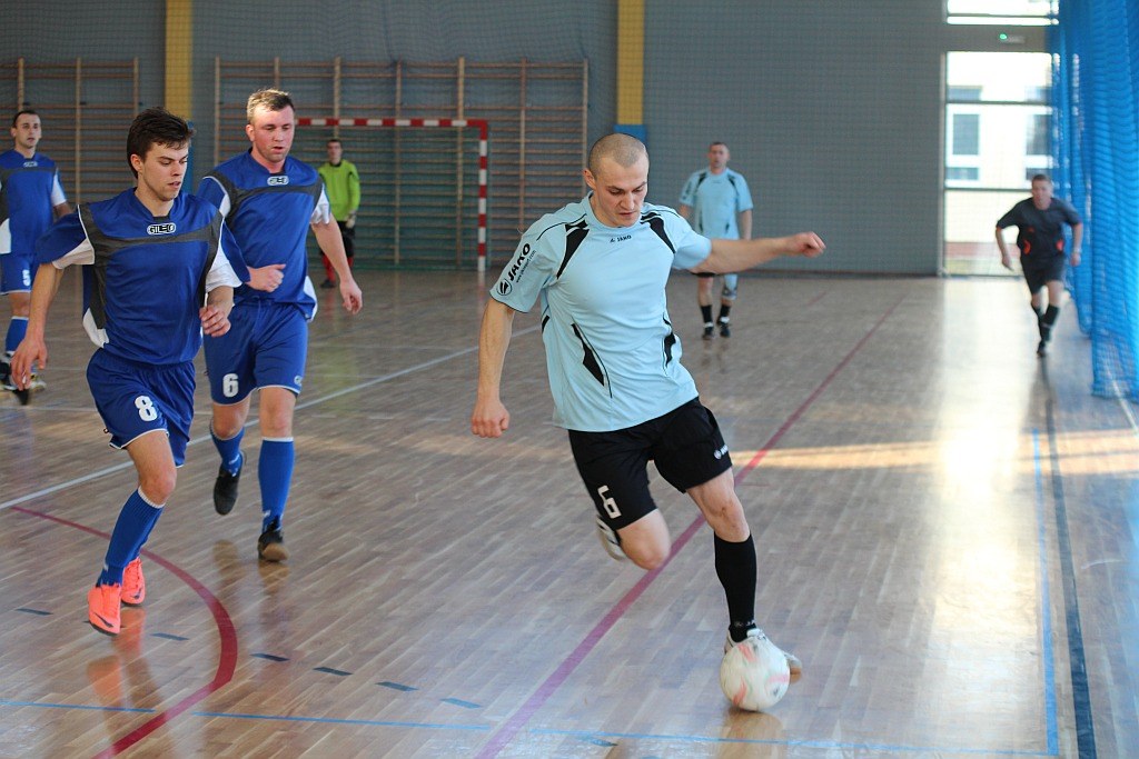 XV Turniej Piłki Halowej w Spalonej cz2
