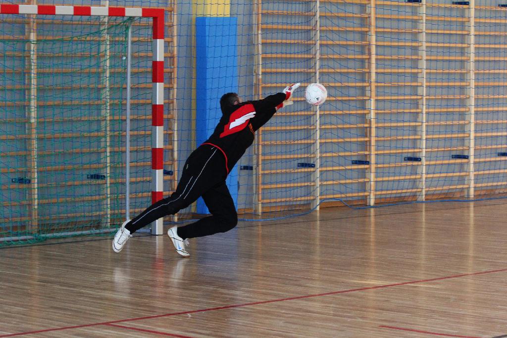 XV Turniej Piłki Halowej w Spalonej cz1