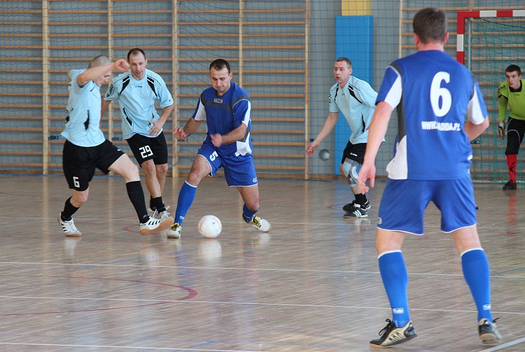 XV Turniej Piłki Halowej w Spalonej cz2