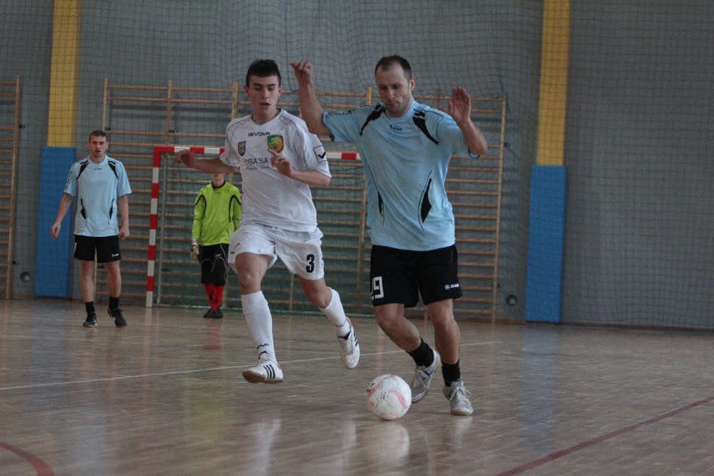 XV Turniej Piłki Halowej w Spalonej cz3