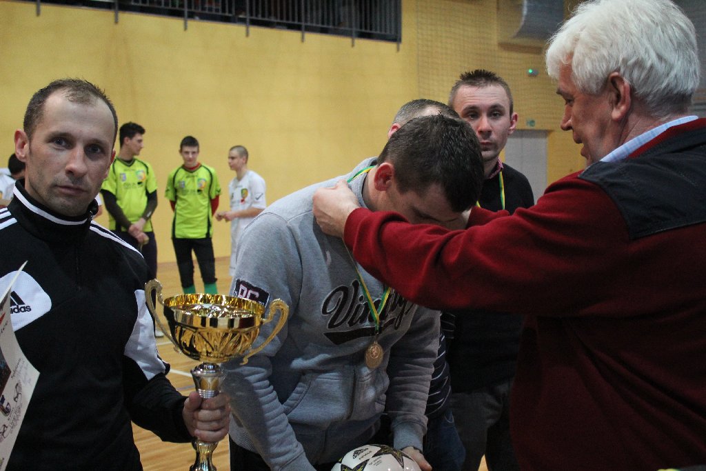 XV Turniej Piłki Halowej w Spalonej cz4
