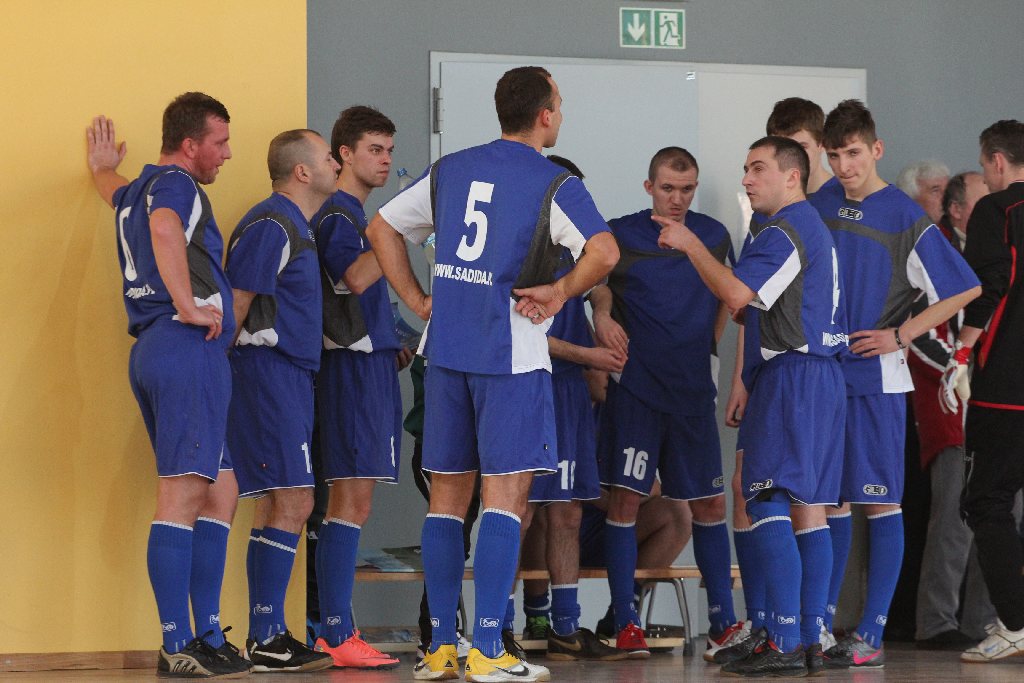 XV Turniej Piłki Halowej w Spalonej cz1