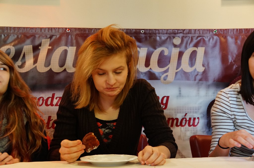I Mistrzostwa Legnicy w Jedzeniu Pączków na Czas