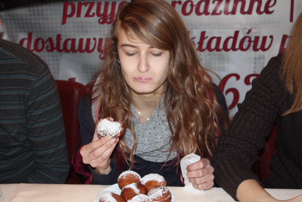 I Mistrzostwa Legnicy w Jedzeniu Pączków na Czas