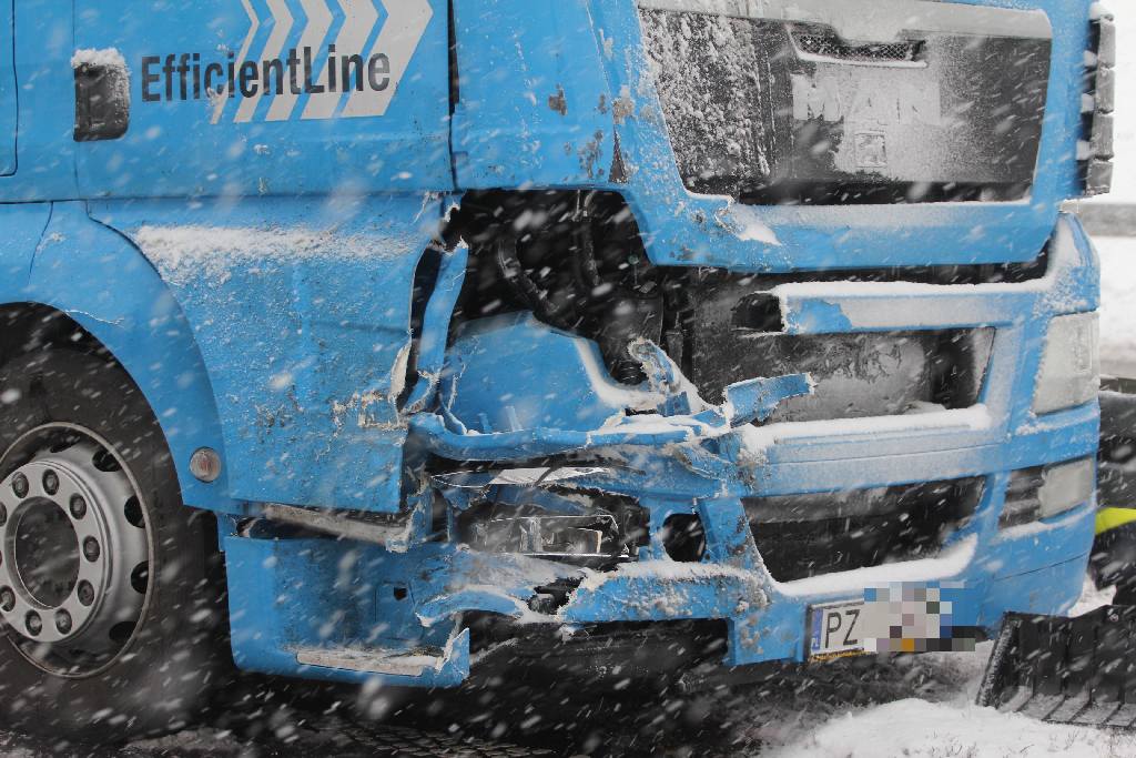 Trzy wypadki na autostradzie