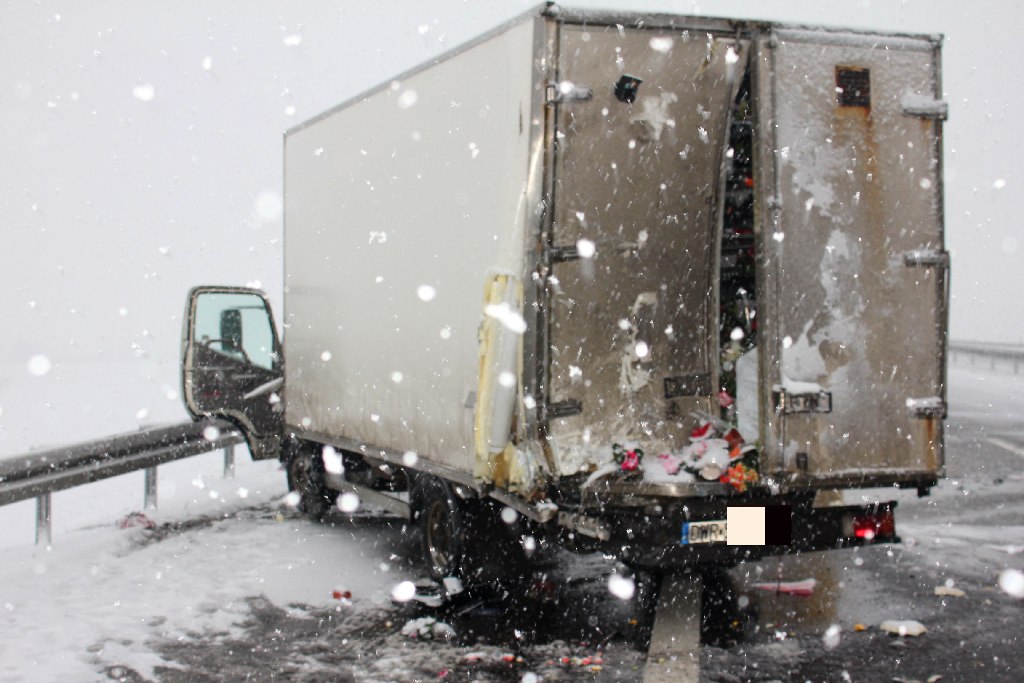 Trzy wypadki na autostradzie