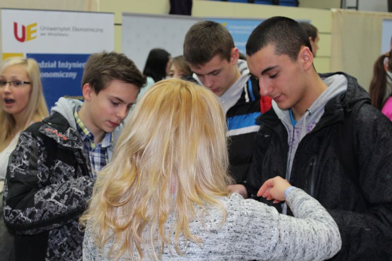 Szkoły i uczelnie prezentowały swoją ofertę edukacyjną