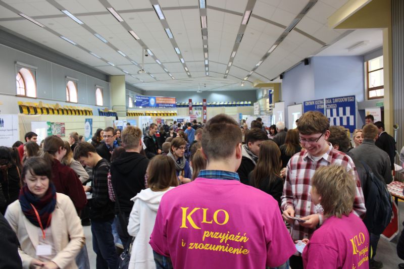 Szkoły i uczelnie prezentowały swoją ofertę edukacyjną