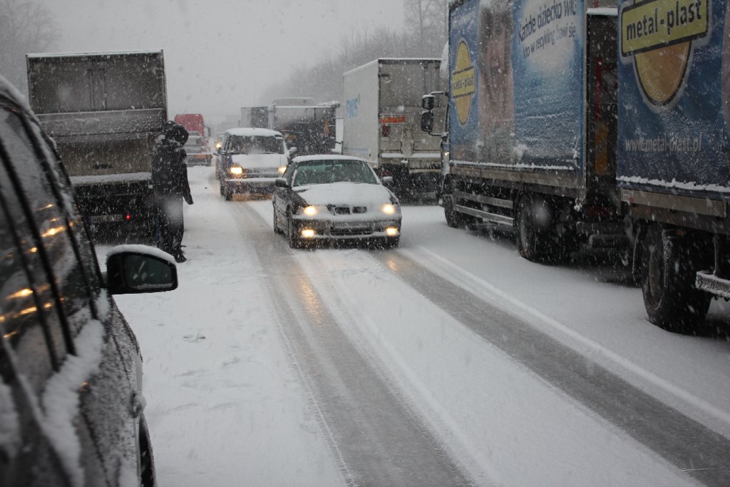 Trzy wypadki na autostradzie