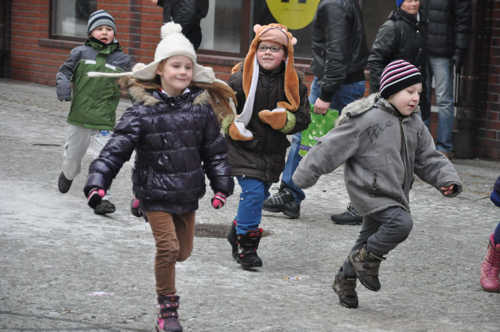 Dzieci i młodzież zmierzyli się w Biegu Zakochanych