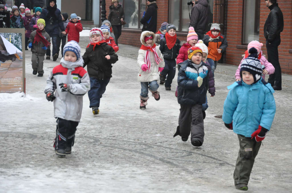 Dzieci i młodzież zmierzyli się w Biegu Zakochanych