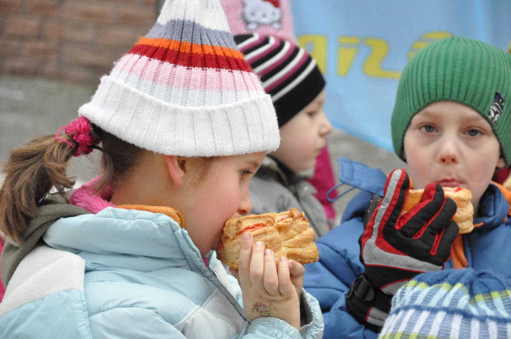 Dzieci i młodzież zmierzyli się w Biegu Zakochanych
