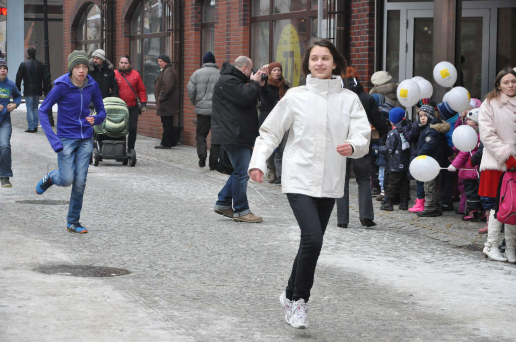 Dzieci i młodzież zmierzyli się w Biegu Zakochanych
