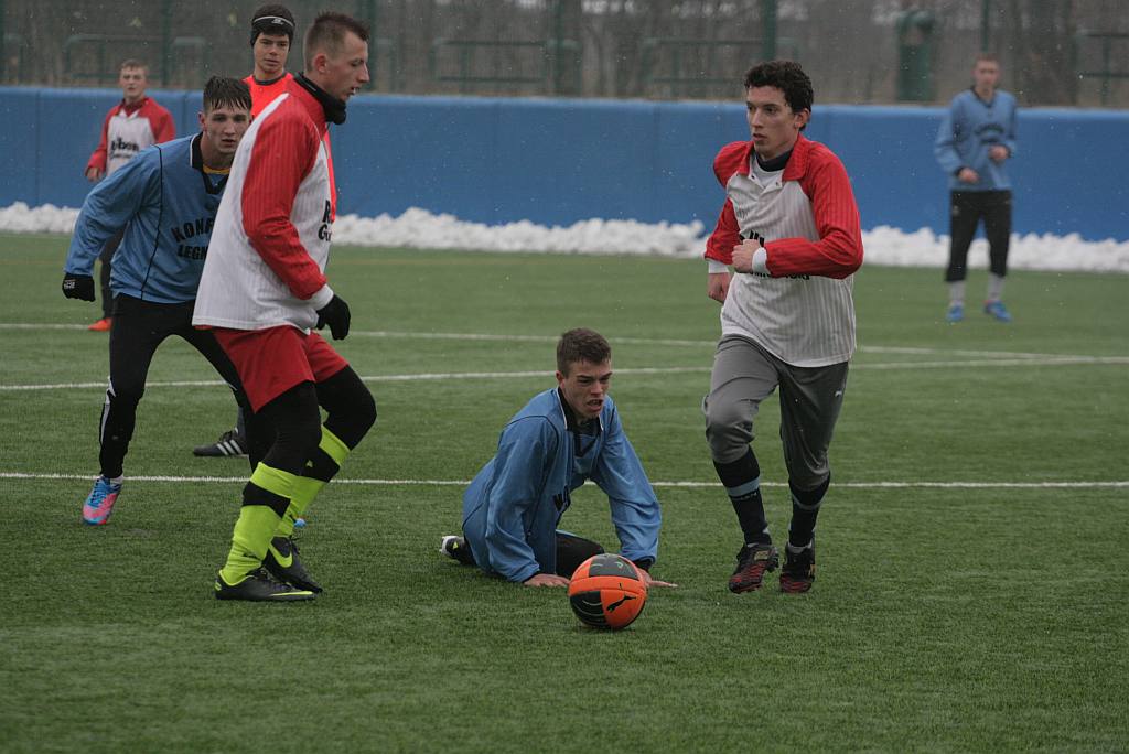 SPARING: Konfeks Legnica - Polonia Środa Śląska 2:0