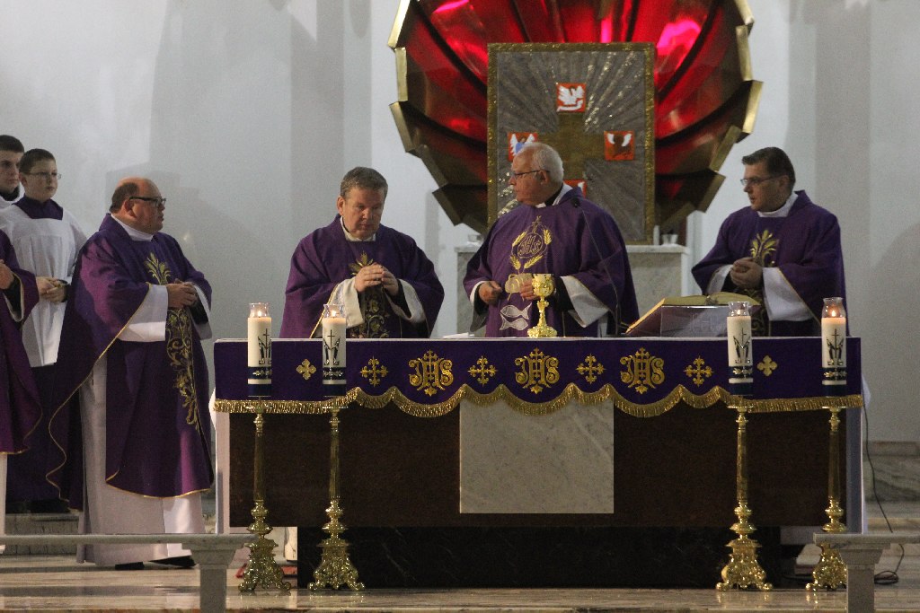 Ksiądz Waldemar Chrostowski w Legnicy