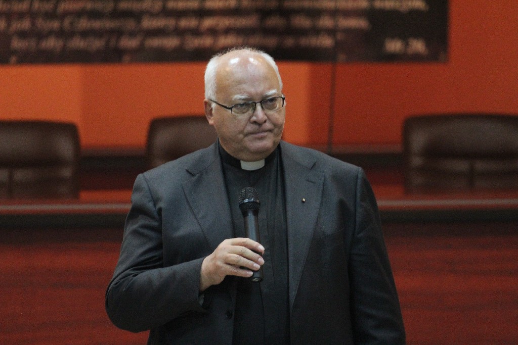 Ksiądz Waldemar Chrostowski w Legnicy
