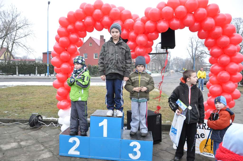 IV Walentynkowy Bieg Nordic Walking w Ścinawie