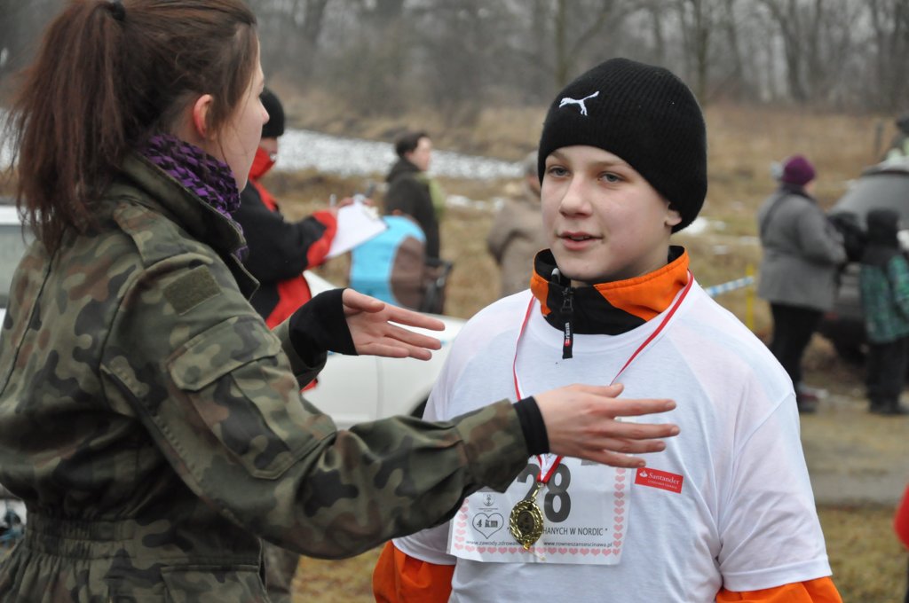 IV Walentynkowy Bieg Nordic Walking w Ścinawie