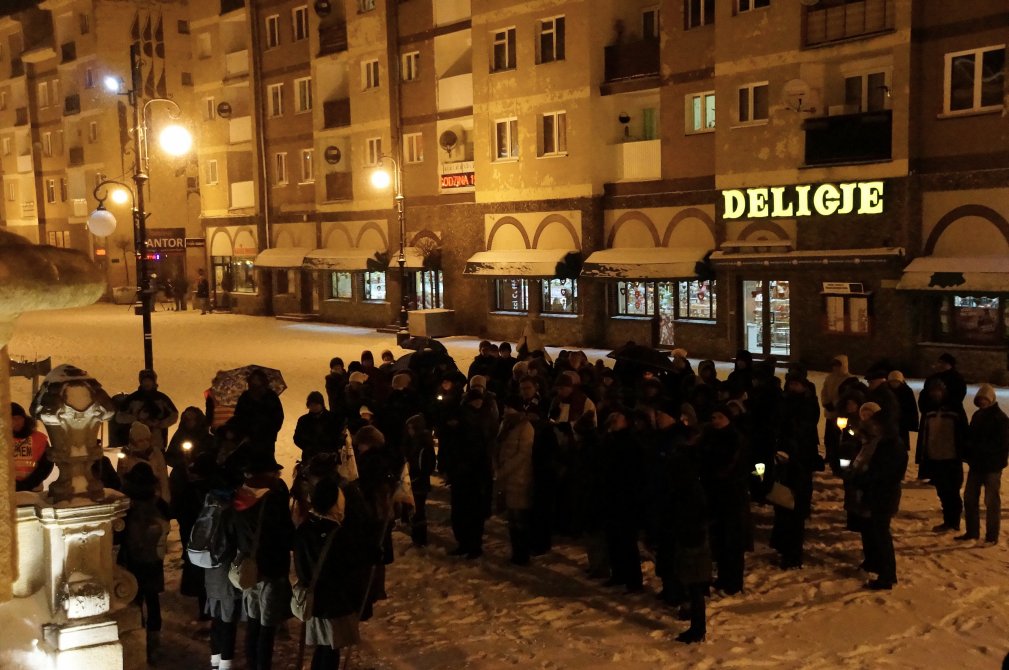 Droga Krzyżowa na ulicach Legnicy