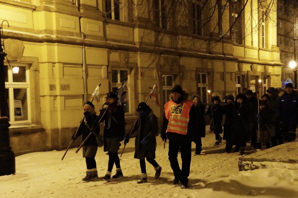 Droga Krzyżowa na ulicach Legnicy