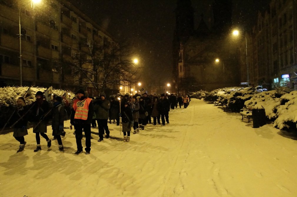 Droga Krzyżowa na ulicach Legnicy