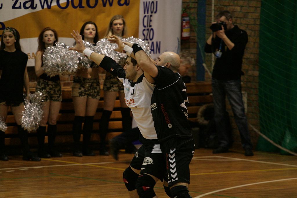 Siódemka podzieliła się punktami z Pogonią cz1