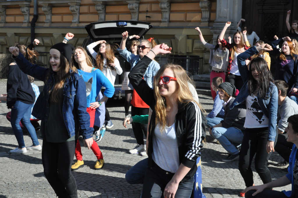 Flash mob w I Liceum Ogólnokształcącym