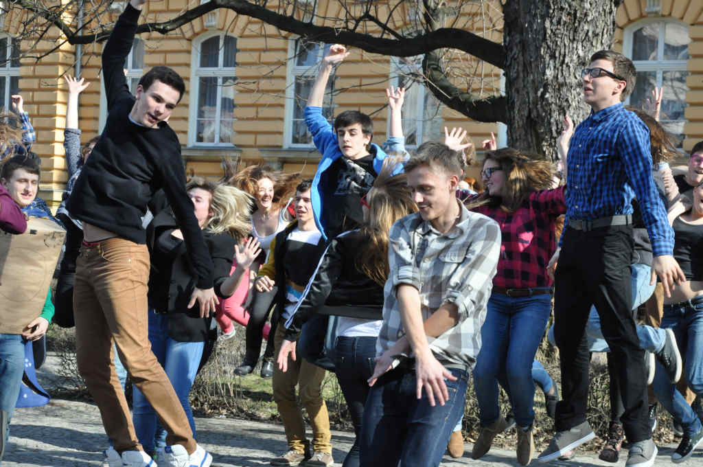 Flash mob w I Liceum Ogólnokształcącym