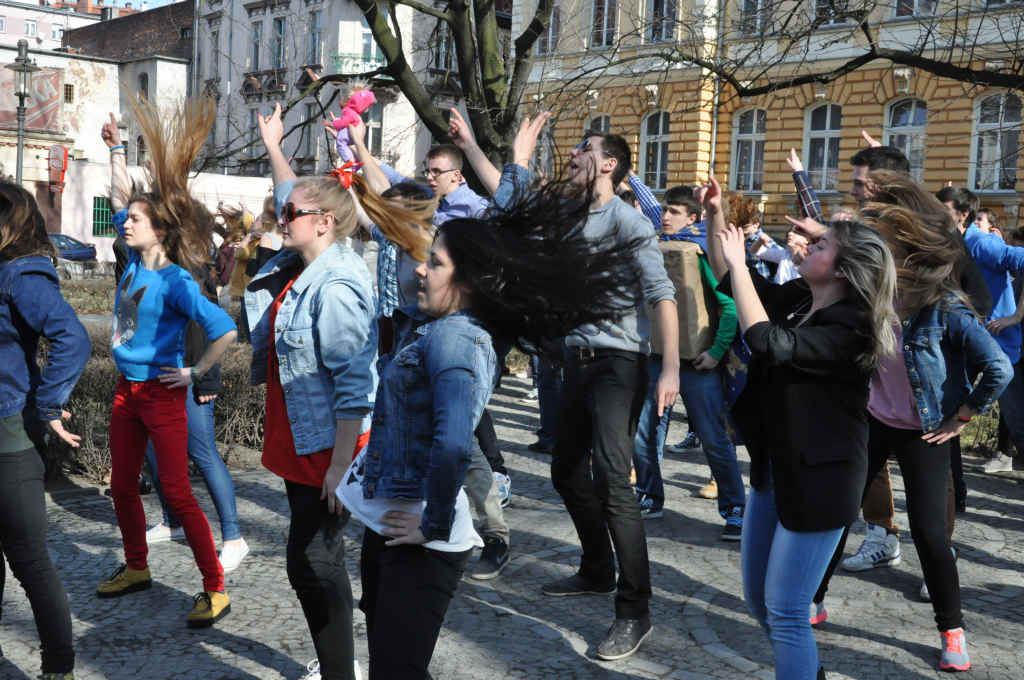 Flash mob w I Liceum Ogólnokształcącym