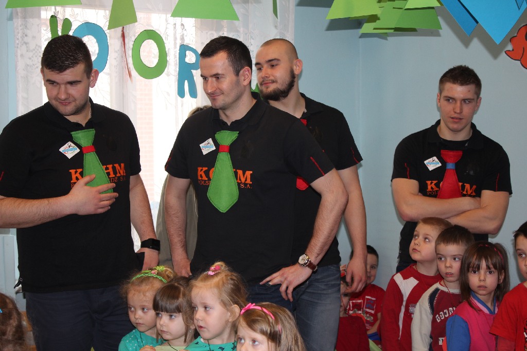 Szczypiorniści Siódemki Miedź w przedszkolu