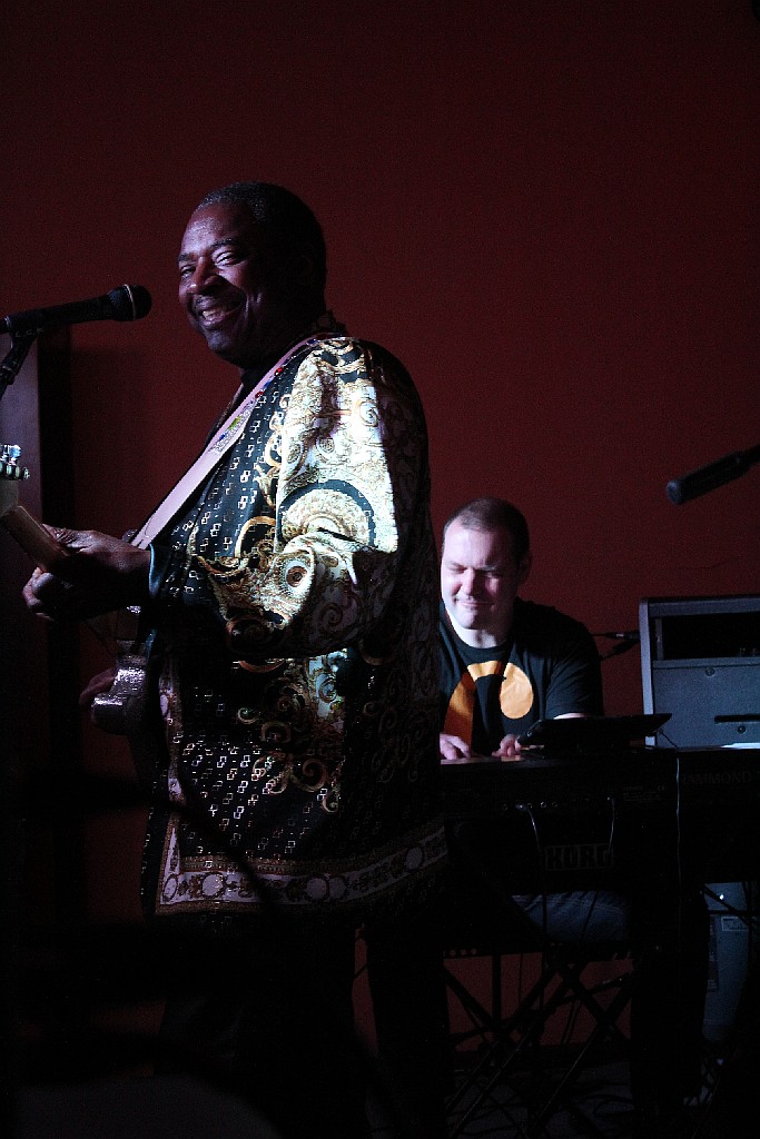 Zdrowa Woda i blues prosto z Kalifornii