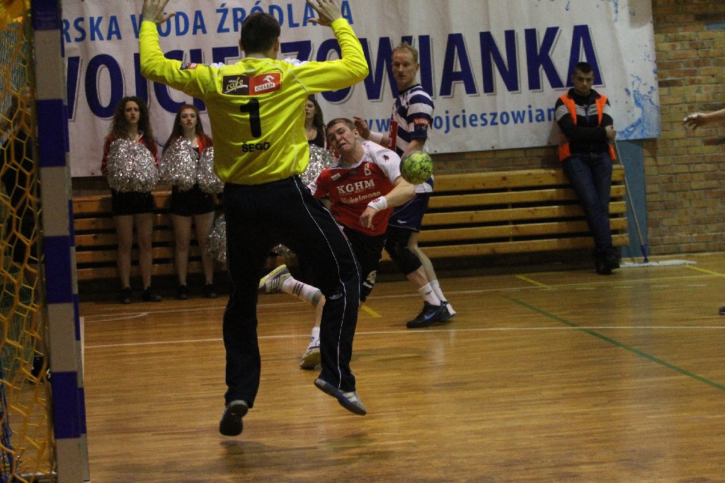 Siódemka walczyła, ale Nafciarze zbyt mocni!