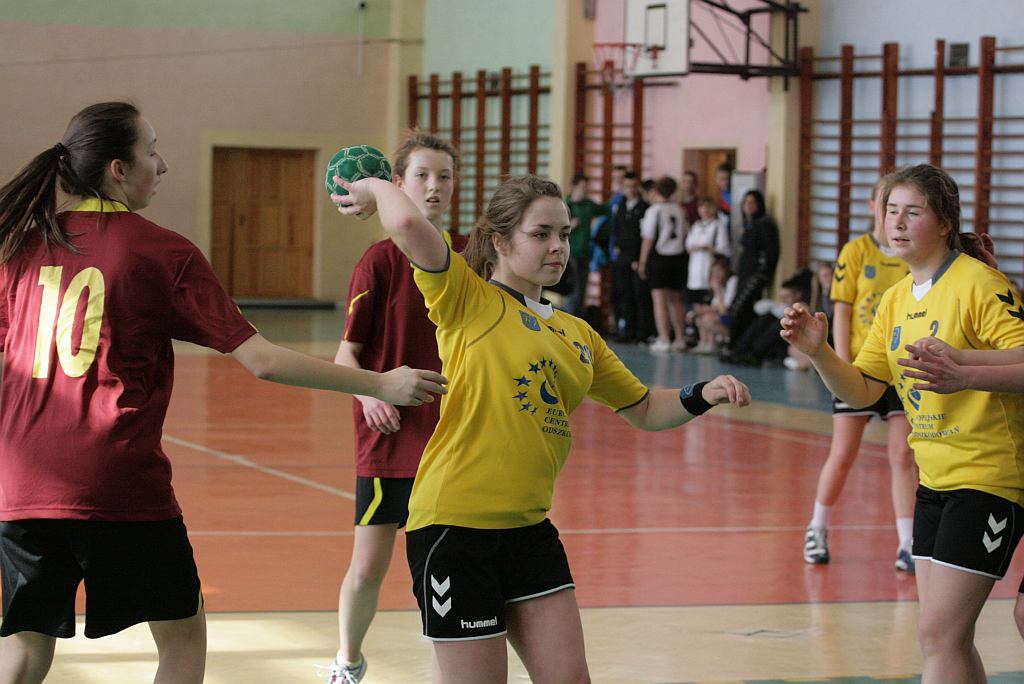Gimnazjada dziewcząt w piłce ręcznej