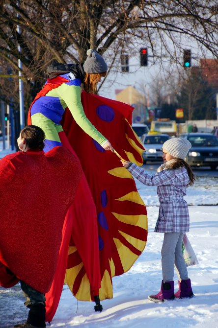 Teatr Avatar manifestował przed cyrkiem